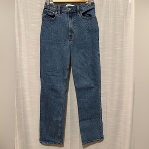 Abercrombie & Fitch Women's Ultra High Rise 90’s Straight Jean